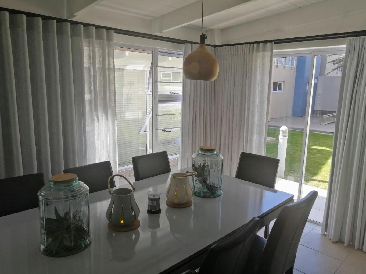 Waterfront Estate Self Catering F10 Apartment Swakopmund Exterior photo