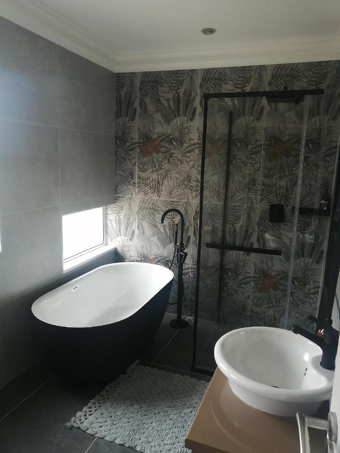 Waterfront Estate Self Catering F10 Apartment Swakopmund Exterior photo